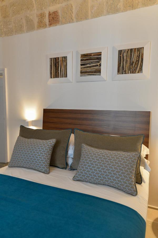 B-Welcome Rooms Of Charme E Relax Polignano a Mare Exterior foto