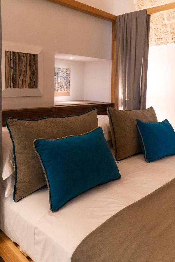 B-Welcome Rooms Of Charme E Relax Polignano a Mare Exterior foto