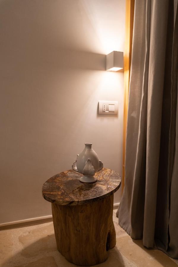 B-Welcome Rooms Of Charme E Relax Polignano a Mare Exterior foto